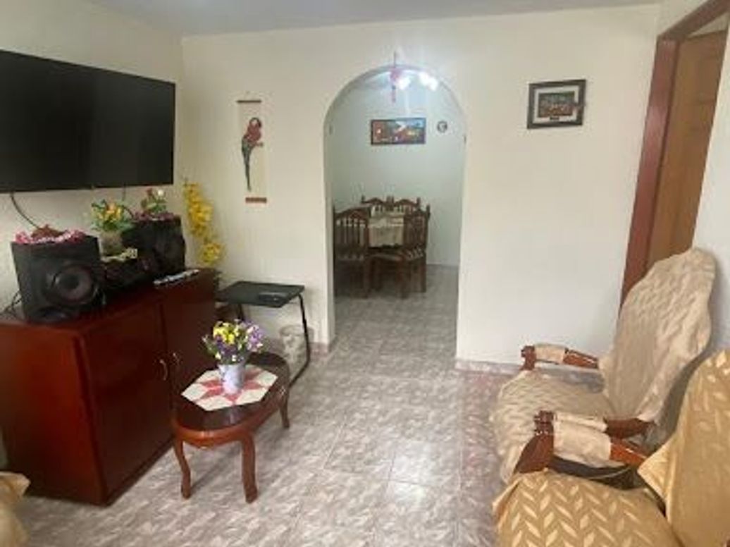 Casa de 6 alcobas en venta en La Clarita, Bogotá, 350 m² · foto 3 de 20