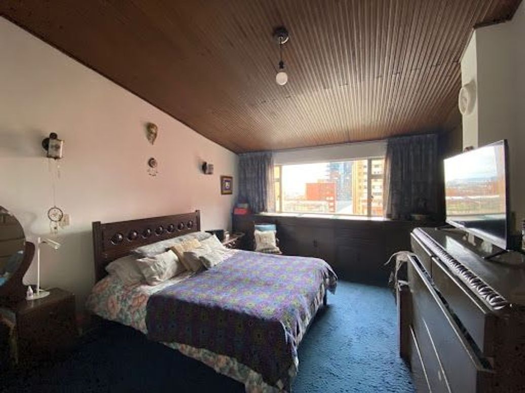 Casa de 7 alcobas en venta en Chapinero Alto, Bogotá, 330 m² · foto 11 de 20