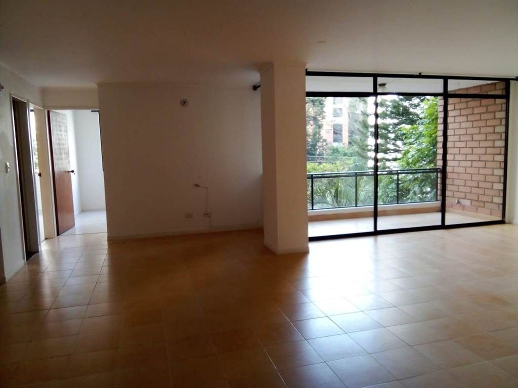 Apartamento en Arriendo en URBANIZACION EL FUTURO, El Poblado, Medellín en Urbanizacion El Futuro