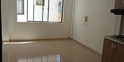 Vendemos este apartamento ubicado en boston con un area de 65 mts2, cuenta con sala comedor, 3 alcobas, 3 closet, cocina integral, red de gas, 2 baños, calentador, zona de ropas, piso en ceramica, garaje para motohttps://www.inmobiliariatrianon.com/inmueble/4621