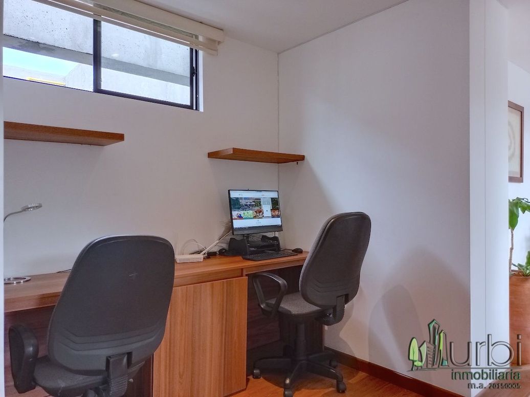 Apartamento de 3 alcobas en venta en El Redil, Bogotá, 102 m² · foto 3 de 16