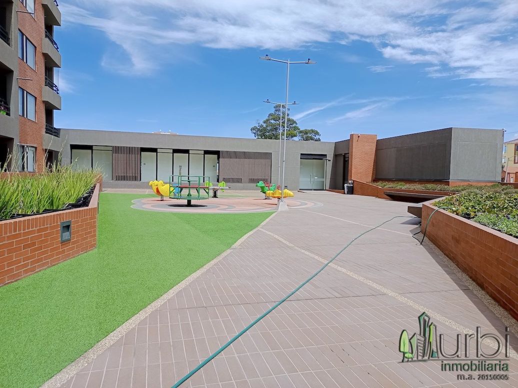 Apartamento de 3 alcobas en venta en El Redil, Bogotá, 102 m² · foto 16 de 16