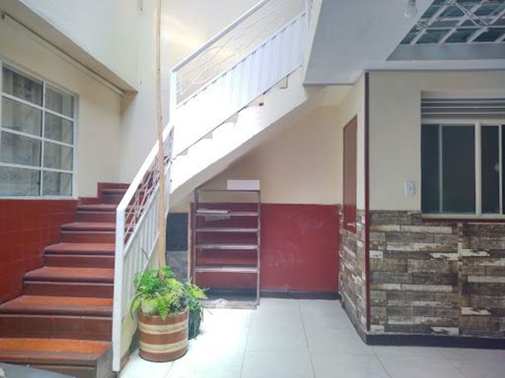 Casa de 8 alcobas en venta en Fátima, Bogotá, 300 m² · foto 10 de 20