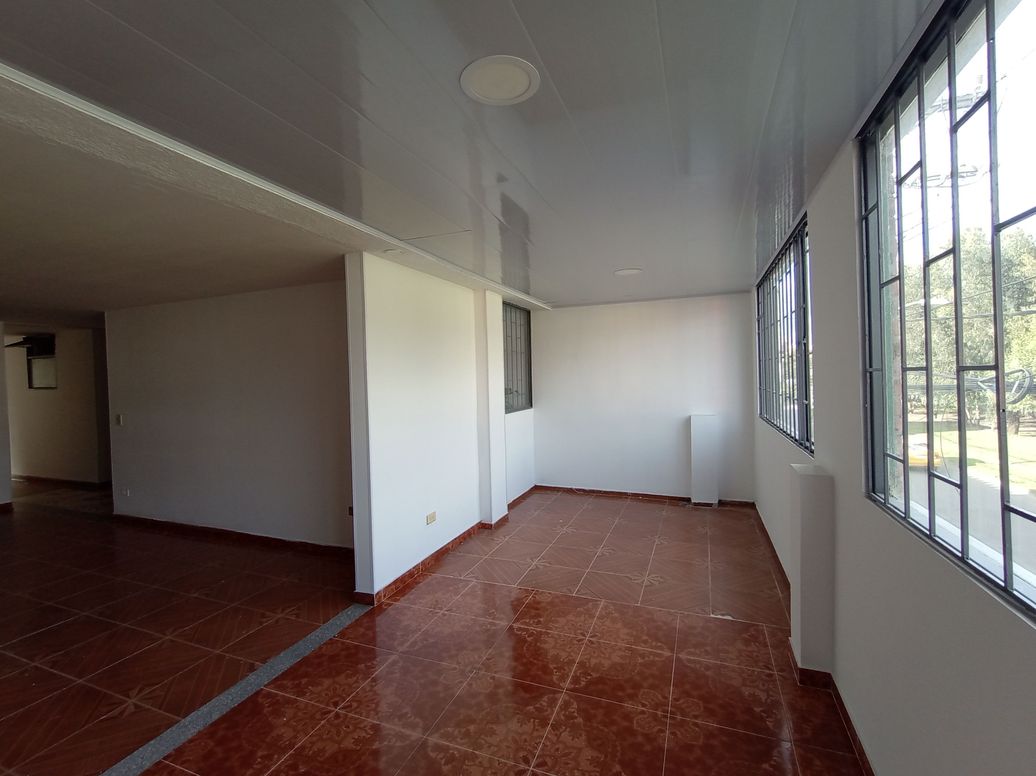 Apartamento de 3 alcobas en arriendo en Bonanza, Bogotá, 130 m² · foto 3 de 20