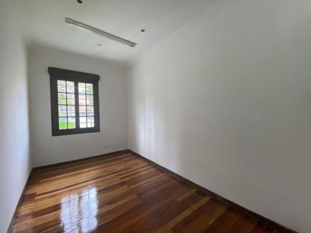 Casa de 14 alcobas en venta en La Magdalena, Bogotá, 844 m² · foto 11 de 20