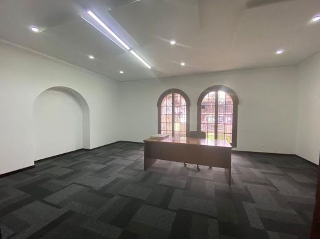 Casa de 14 alcobas en venta en La Magdalena, Bogotá, 844 m² · foto 16 de 20