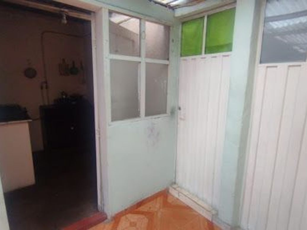 Casa de 9 alcobas en venta en Alqueria, Bogotá, 84 m² · foto 11 de 20