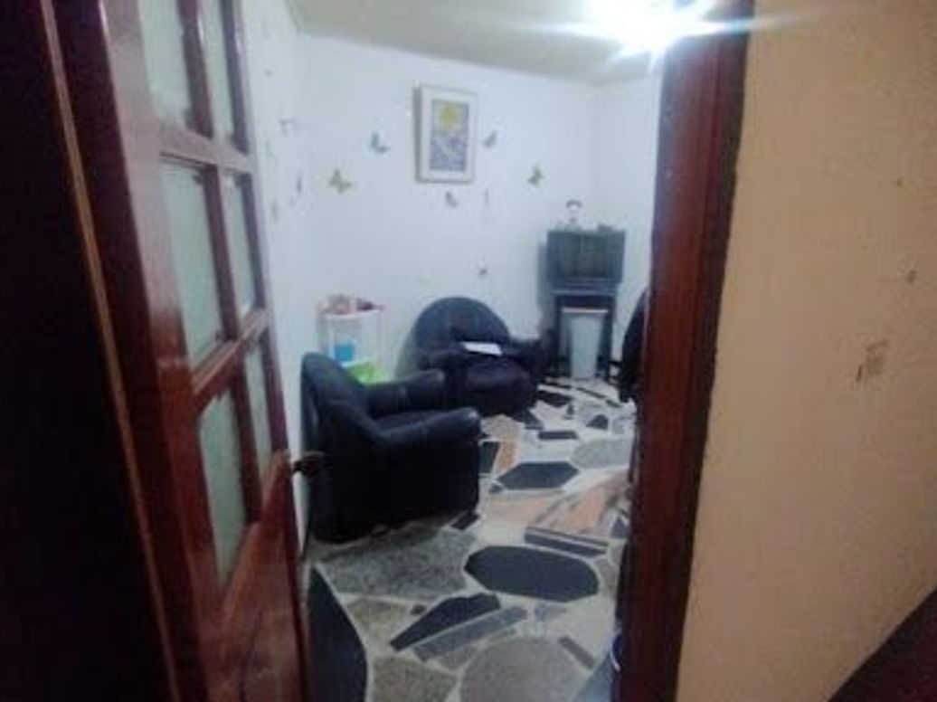 Casa de 9 alcobas en venta en Alqueria, Bogotá, 84 m² · foto 10 de 20