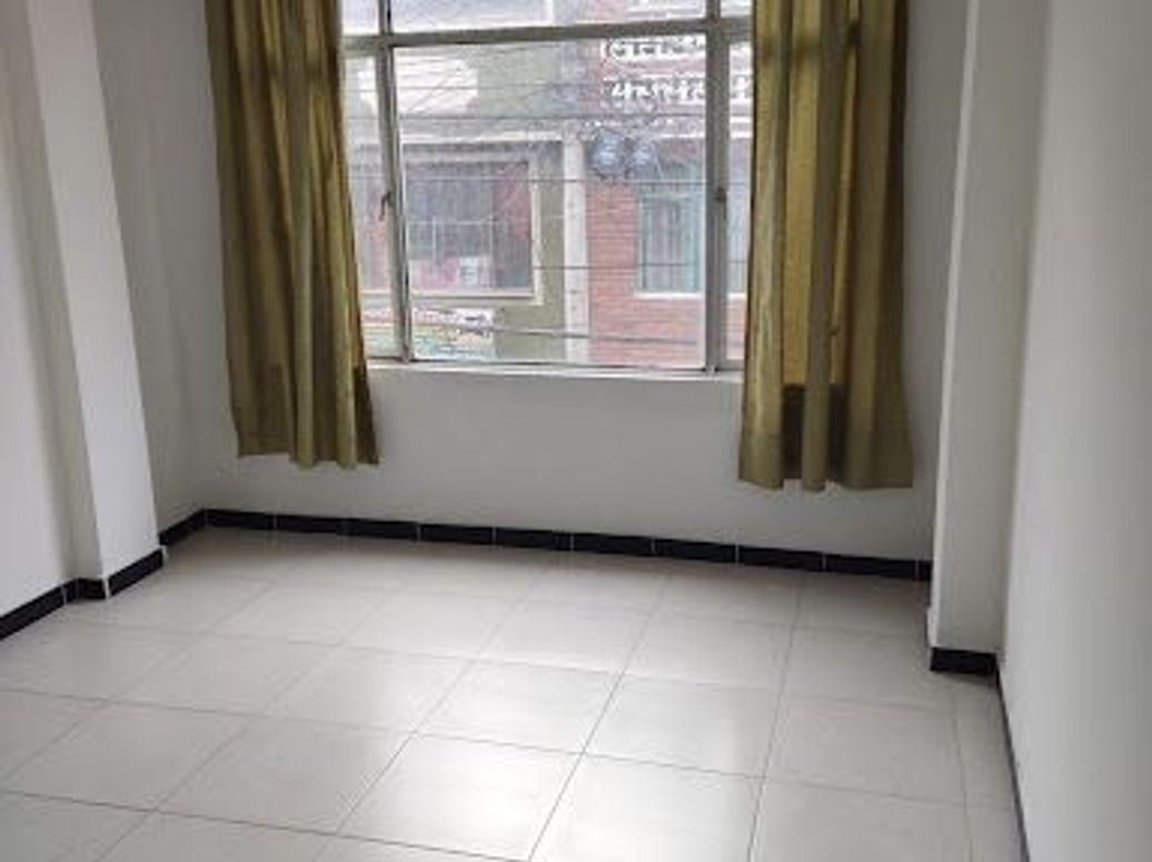 Casa de 12 alcobas en venta en Villa De La Loma, Bogotá, 282 m² · foto 13 de 20