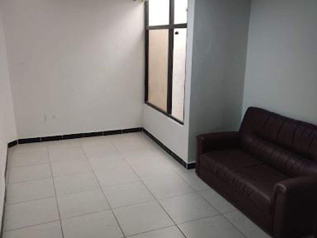 Casa de 12 alcobas en venta en Villa De La Loma, Bogotá, 282 m² · foto 3 de 20