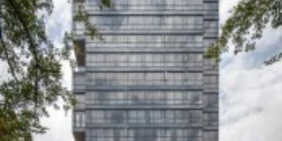 Excelente local para la venta , rentando el 0.7%, vitrina comercial