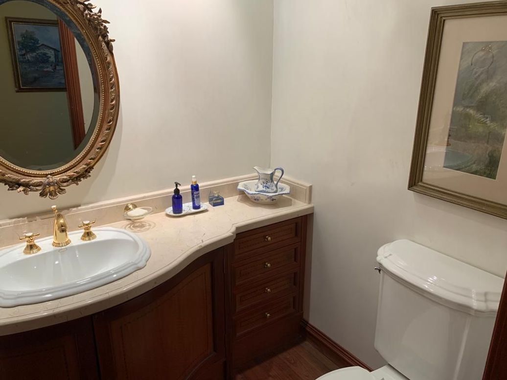 Apartamento de 3 alcobas en arriendo en Cerros De Santa Barbara, Bogotá, 438 m² · foto 2 de 19