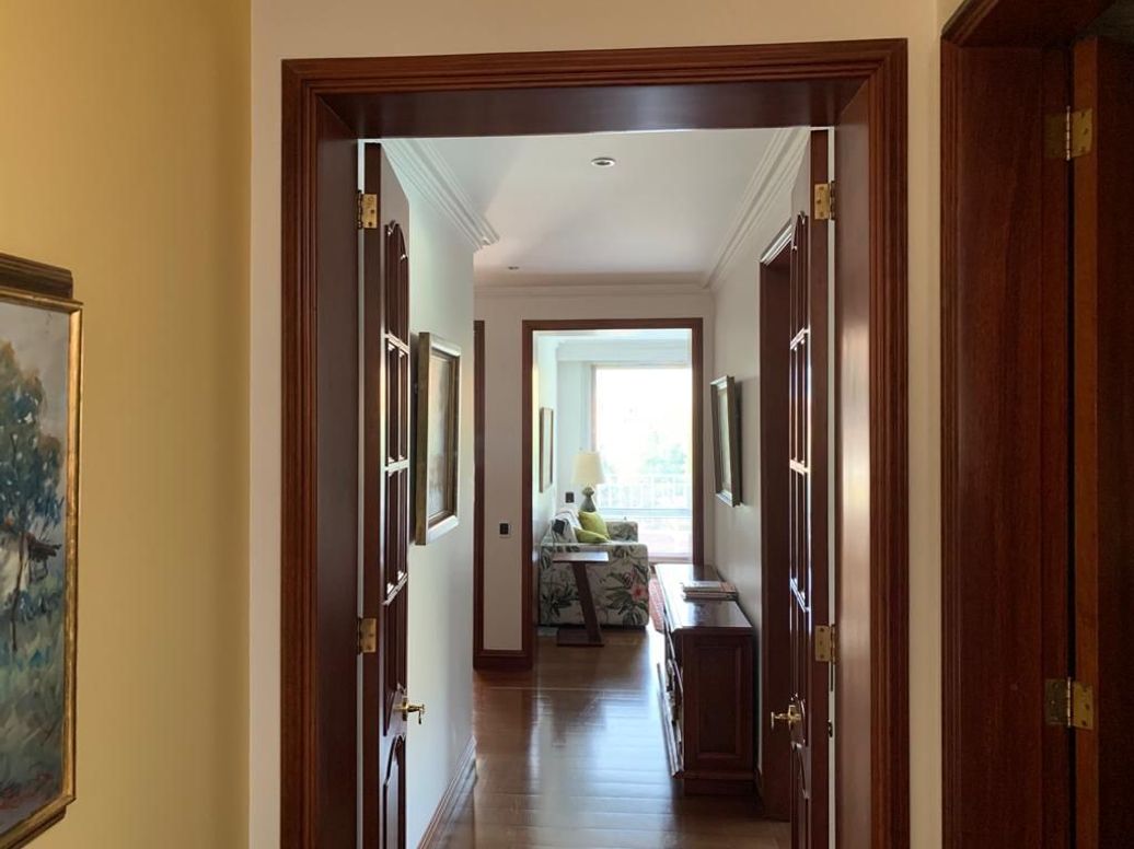 Apartamento de 3 alcobas en arriendo en Cerros De Santa Barbara, Bogotá, 438 m² · foto 12 de 19