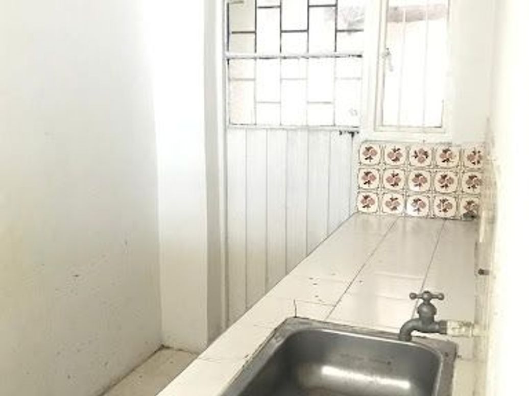 Casa de 6 alcobas en venta en Garces Navas, Bogotá, 120 m² · foto 10 de 20