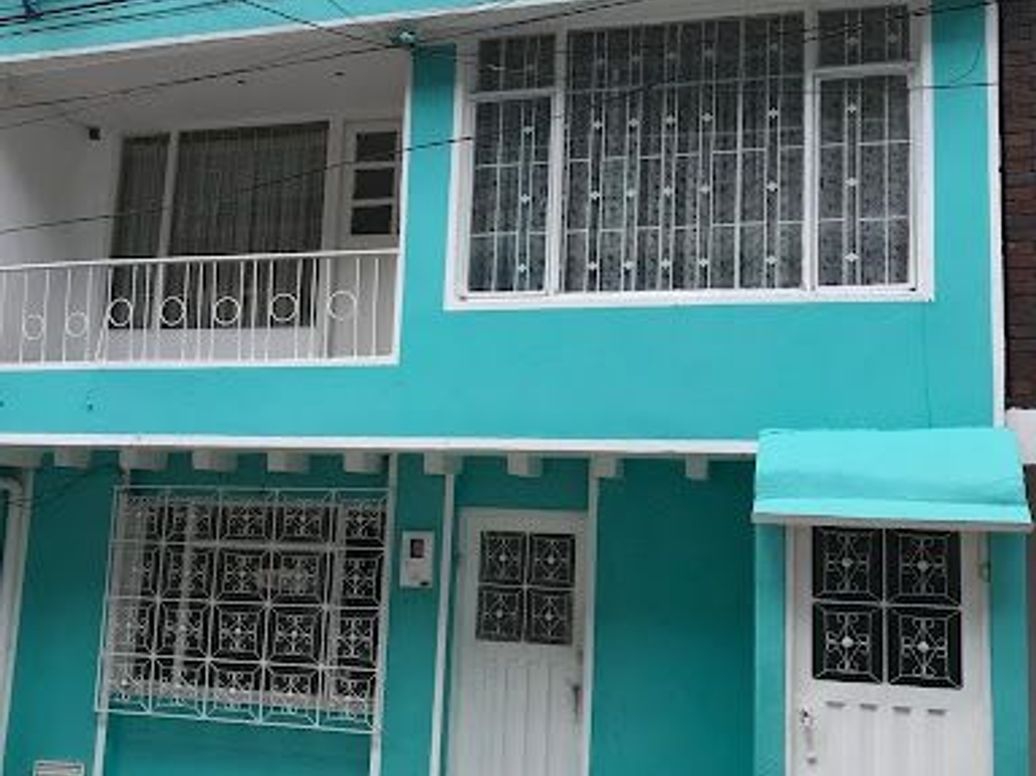 Casa de 6 alcobas en venta en Garces Navas, Bogotá, 120 m² · foto 3 de 20