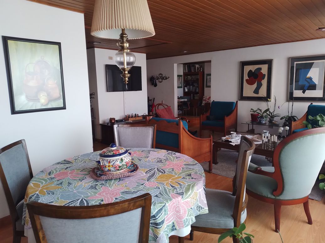 Apartamento en venta en Bella Suiza, Bogotá · foto 7 de 19