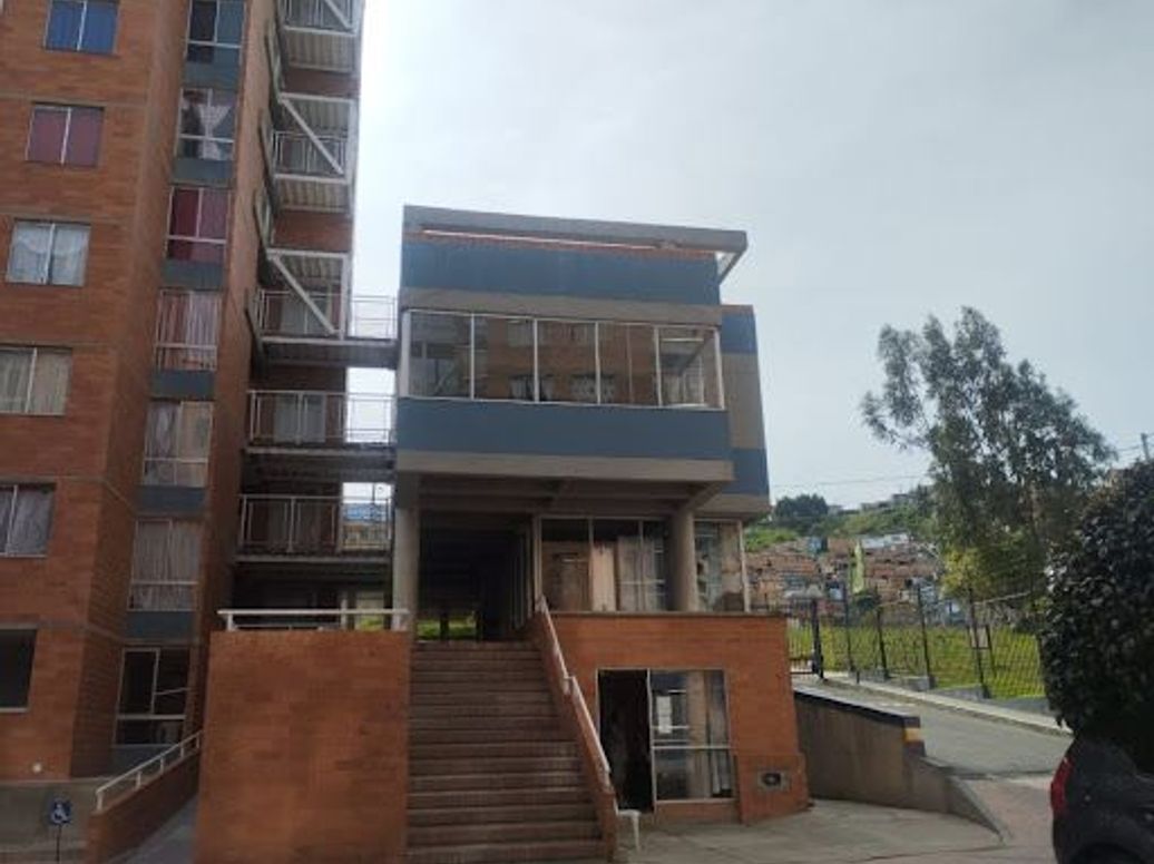 Apartamento de 3 alcobas en venta en Brazuelos, Bogotá, 49 m² · foto 2 de 20