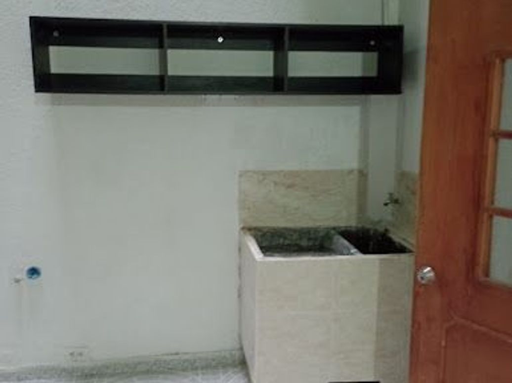 Casa de 6 alcobas en venta en Miramar, Bogotá, 210 m² · foto 19 de 20