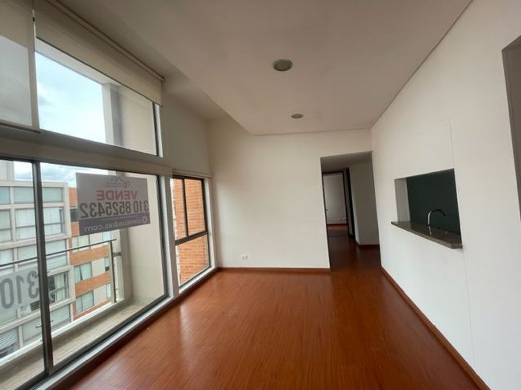 Apartamento de 3 alcobas en venta en La Felicidad, Bogotá, 75 m² · foto 4 de 20