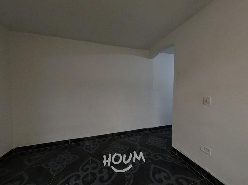 Casa de 7 alcobas en venta en Garces Naves Occidental, Bogotá, 200 m² · foto 3 de 20