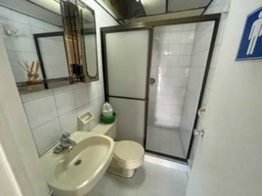 Casa de 5 alcobas en venta en Nueva Marsella Et. I, Bogotá, 256 m² · foto 7 de 20