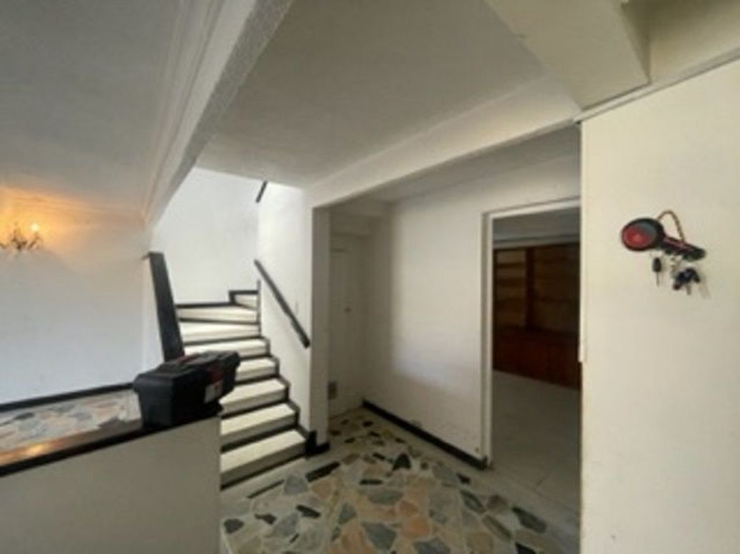 Casa de 5 alcobas en venta en Nueva Marsella Et. I, Bogotá, 256 m² · foto 9 de 20