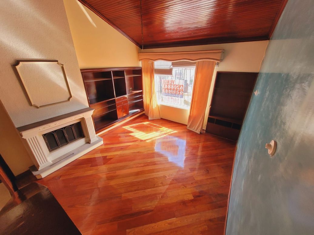 Casa de 4 alcobas en venta en Las Villas, Bogotá, 400 m² · foto 8 de 20