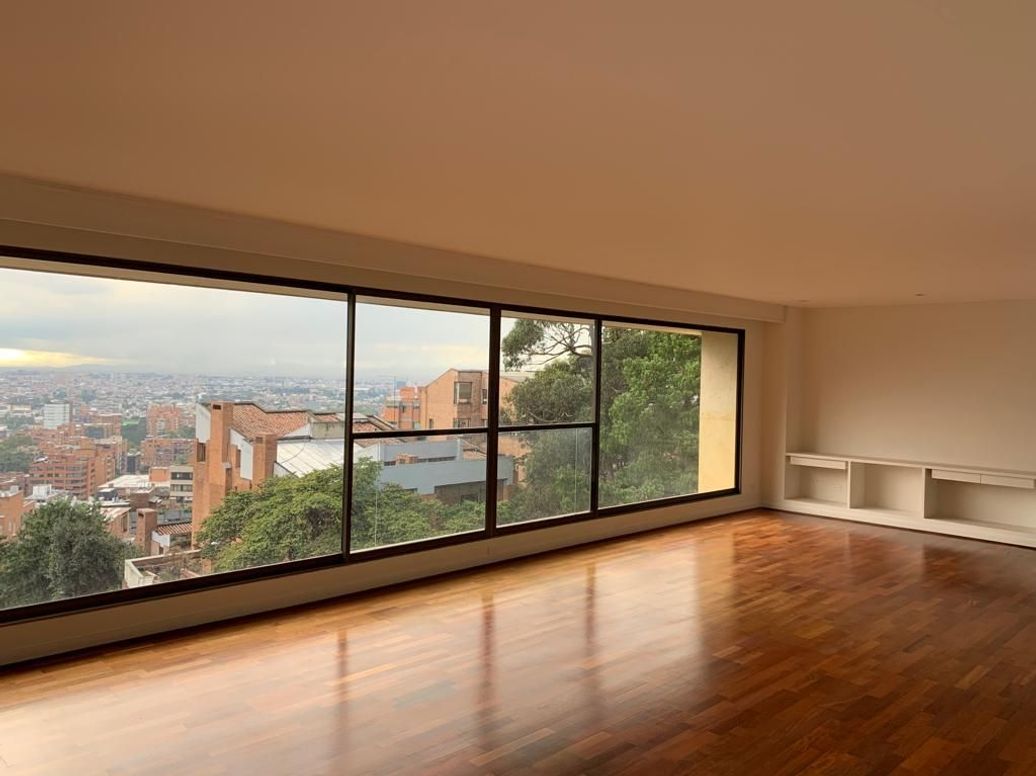 Apartamento de 3 alcobas en venta en Bellavista, Bogotá, 362 m² · foto 4 de 20
