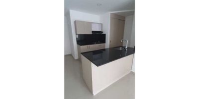 El Apartamento está  ubicado sector residencial   de Alto Prado, cuenta con un área de 60,76 Mts2 , una alcoba, sala comedor , cocina tipo americano dotado con Estufa , Campana, Mesón de cocina en Mármol , Balcón con vista a la ciudad, Un parqueadero doble. 
 
El edificio cuenta con 2 ascensores de alta velocidad,  cámaras de seguridad, bahía de acceso , parqueadero interno de visitantes , Lobby , Salón Social, Sun Lounge con BBQ y Jacuzzi ,  Juegos Infantiles, Vigilancia 24 Horas .
 

 
