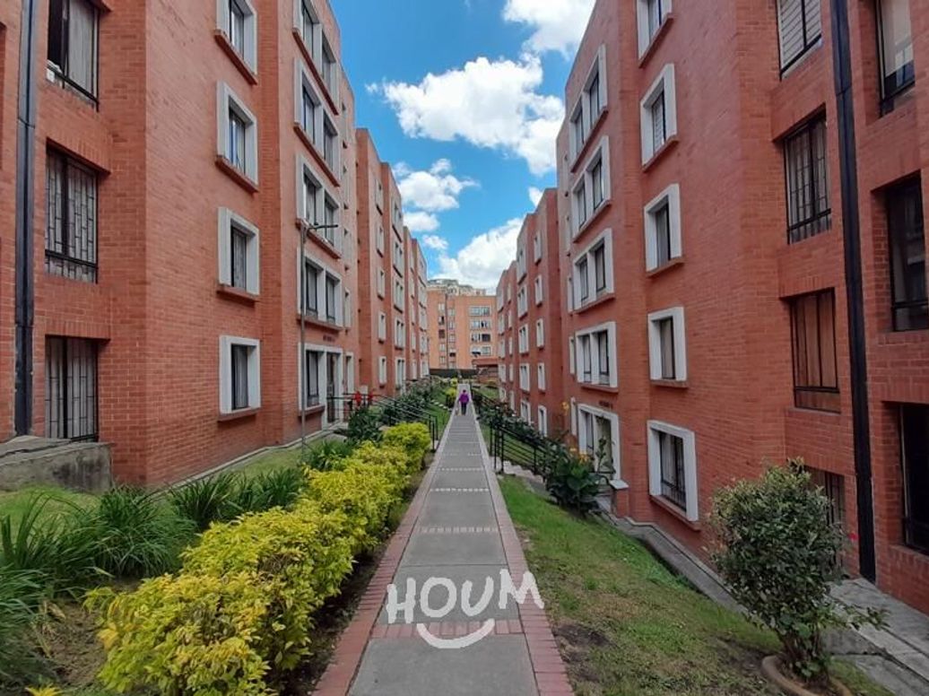 Apartamento de 3 alcobas en venta en Los Naranjos, Bogotá, 50 m² · foto 19 de 20