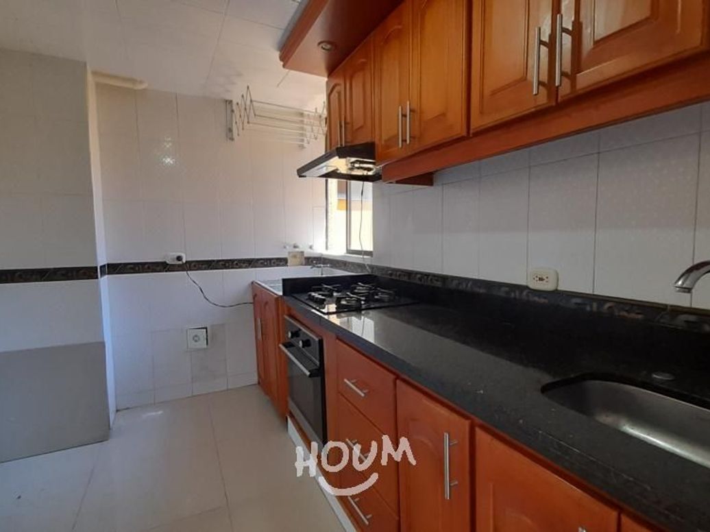 Apartamento de 3 alcobas en venta en Los Naranjos, Bogotá, 50 m² · foto 13 de 20