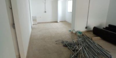 Arrendamos este apartamento ubicado en belen la palma con un area de 65 mts2, cuenta con 3 baños, cocina sencilla, red de gas, piso en ceramicahttps://www.inmobiliariatrianon.com/inmueble/4699