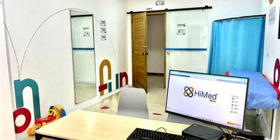 Consultorio recién remodelado. Área 23.73 metros y de terraza 4.29 metros. Baño privado, espacio para recepción.

Valor Administración $ 180.000

Valor Predial $ 905.000 Anual.
