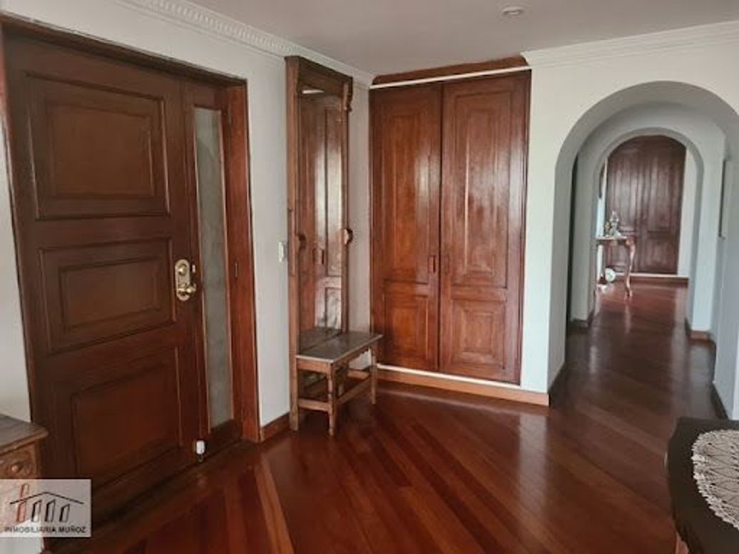 Apartamento de 4 alcobas en venta en Iberia, Bogotá, 197 m² · foto 3 de 20