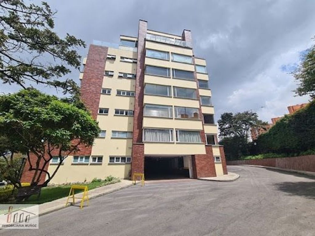Apartamento de 4 alcobas en venta en Iberia, Bogotá, 197 m² · foto 2 de 20