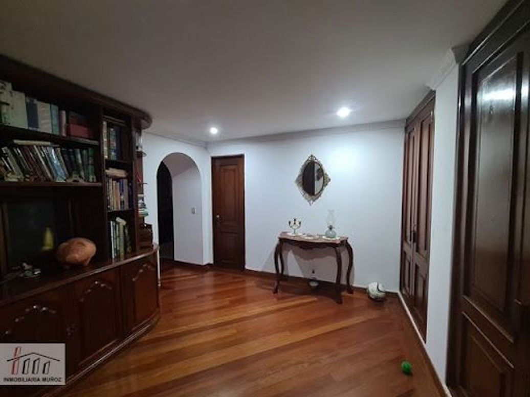 Apartamento de 4 alcobas en venta en Iberia, Bogotá, 197 m² · foto 17 de 20