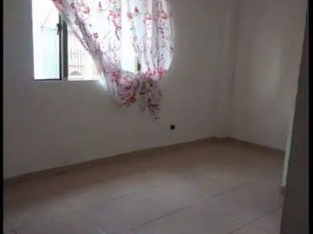 Casa de 5 alcobas en venta en Villas De Granada, Bogotá, 180 m² · foto 16 de 20