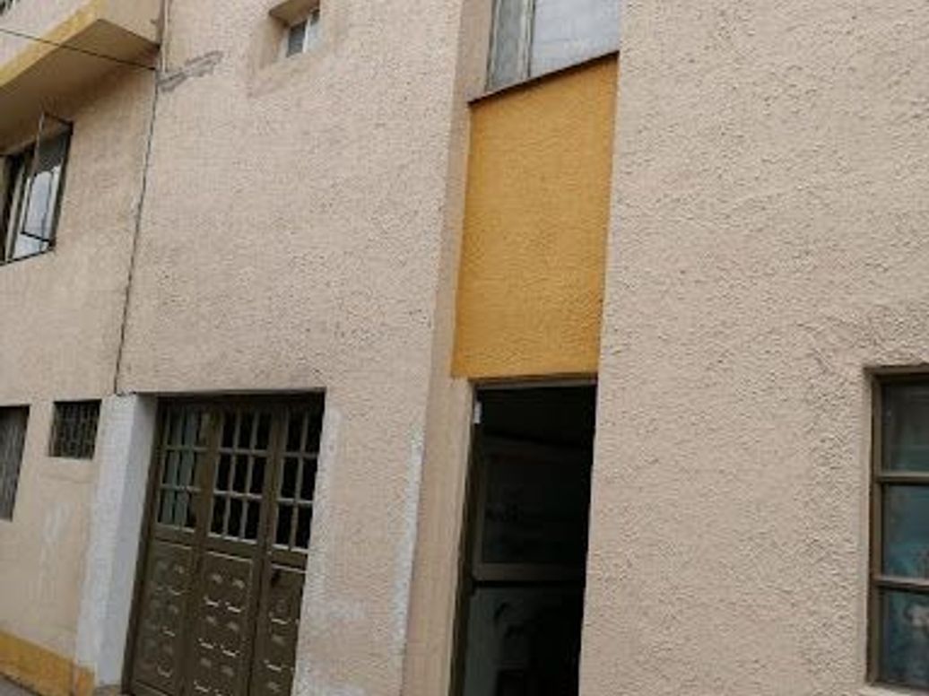 Casa de 5 alcobas en venta en Villas De Granada, Bogotá, 180 m² · foto 3 de 20