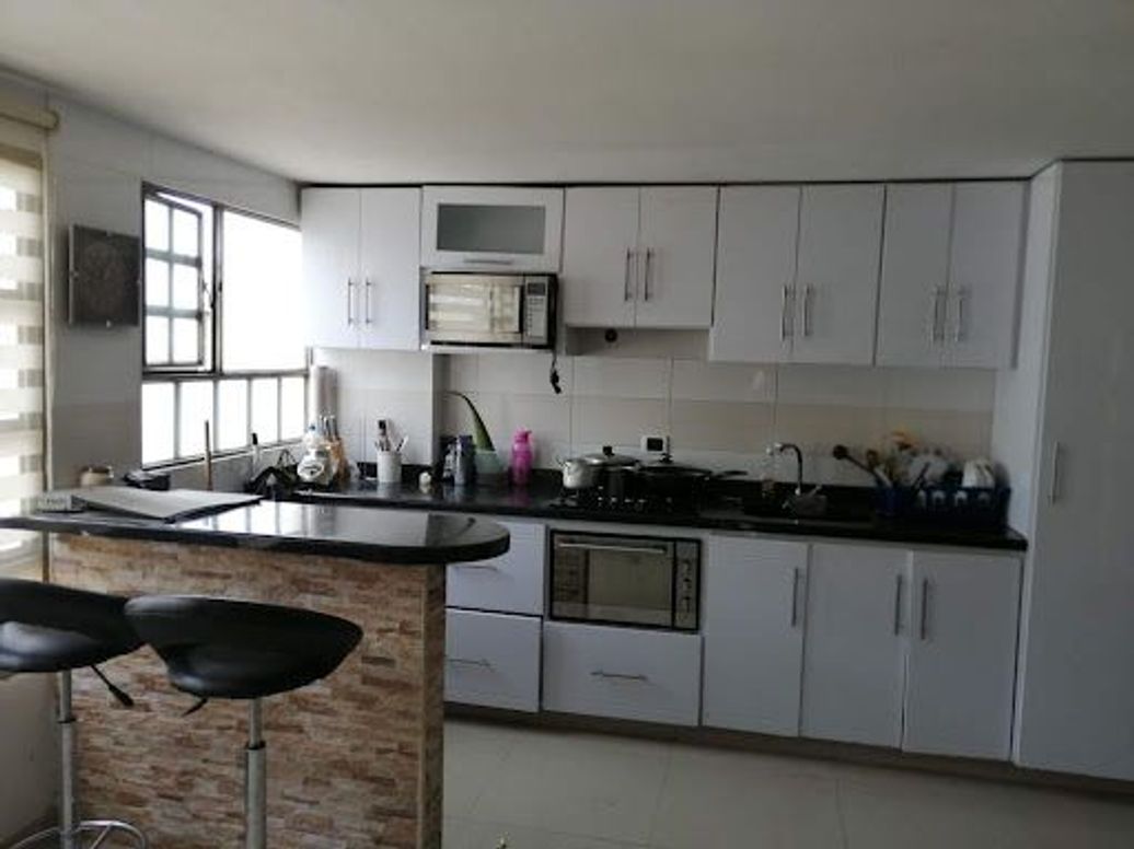 Casa de 5 alcobas en venta en Villas De Granada, Bogotá, 180 m² · foto 7 de 20