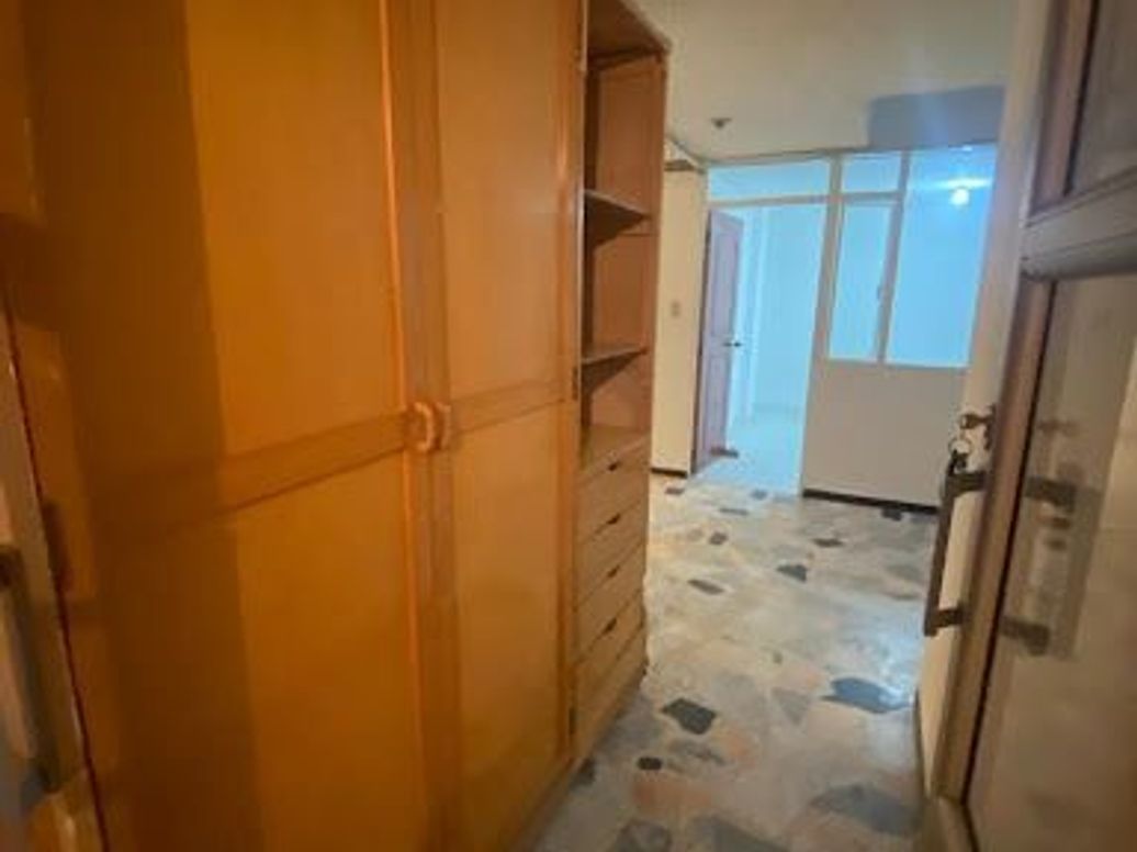 Casa de 12 alcobas en venta en Villas De Granada, Bogotá, 245 m² · foto 14 de 18