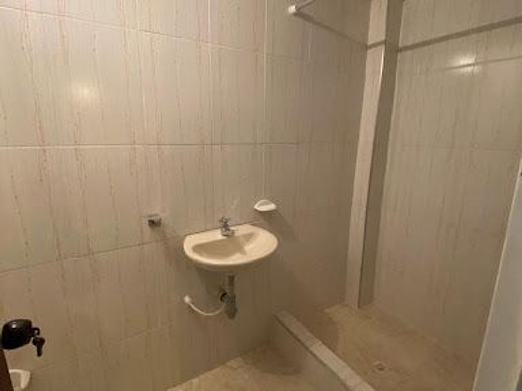 Casa de 12 alcobas en venta en Villas De Granada, Bogotá, 245 m² · foto 15 de 18