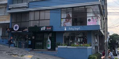 OFICINA AMPLIA EXCELENTE UBICACIÓN APROXIMADAMENTE 100 METROS, TERCER PISO, 1 BAÑO, CAFETERÍA.PARA MAYOR INFORMACIÓN SOBRE NUESTROS INMUEBLES DAR CLICK 