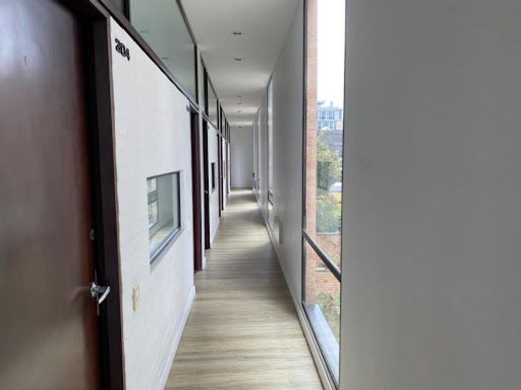 Apartamento de 1 alcoba en venta en El Virrey, Bogotá, 78 m² · foto 17 de 20