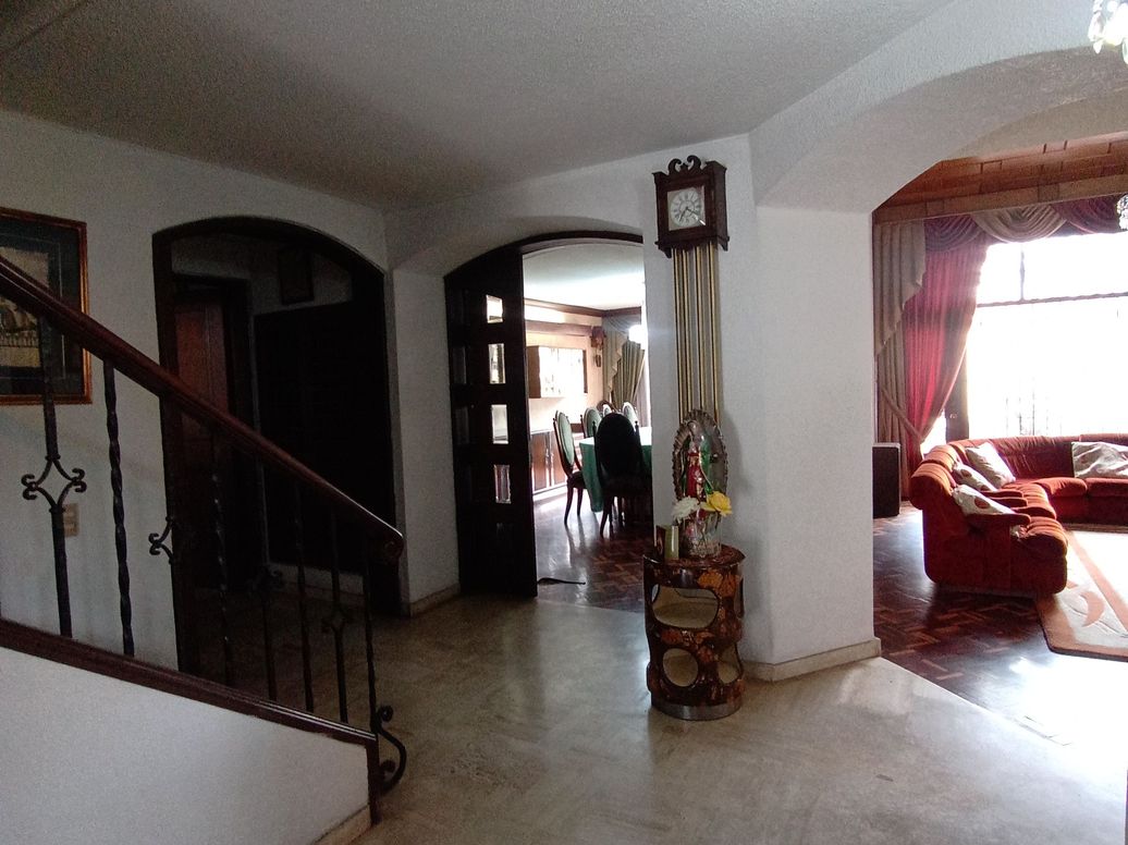 Casa de 4 alcobas en venta en Nicolas De Federman, Bogotá, 515 m² · foto 7 de 20