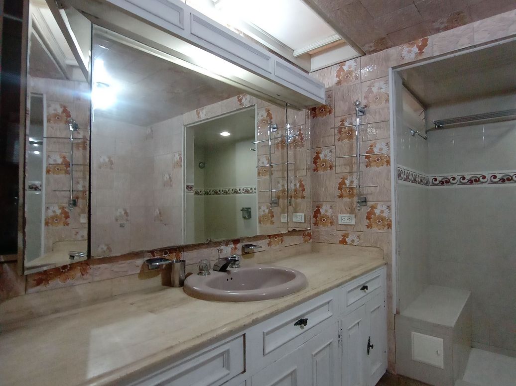 Casa de 4 alcobas en venta en Nicolas De Federman, Bogotá, 515 m² · foto 16 de 20
