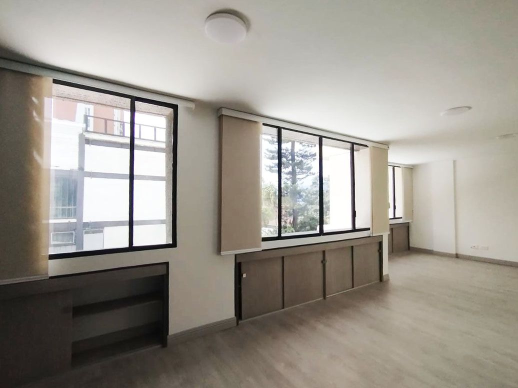 Apartamento en Arriendo o venta en LAS LOMAS No.2, El Poblado, Medellín en Las Lomas 2
