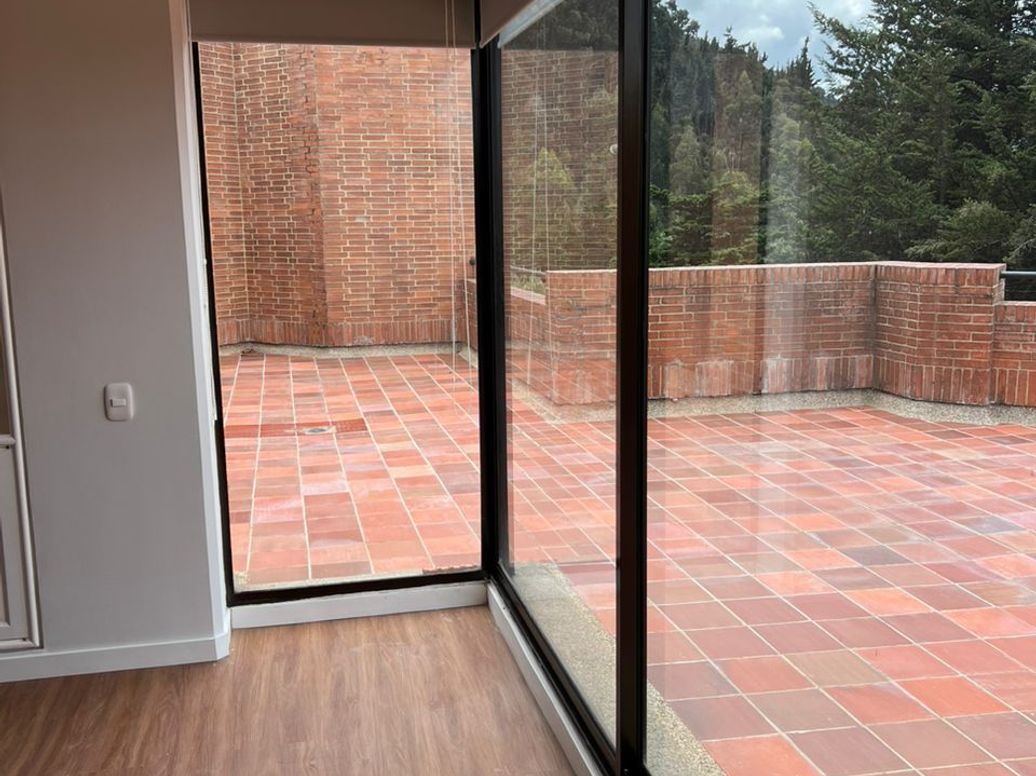 Apartamento de 5 alcobas en venta en Los Rosales, Bogotá, 470 m² · foto 14 de 15