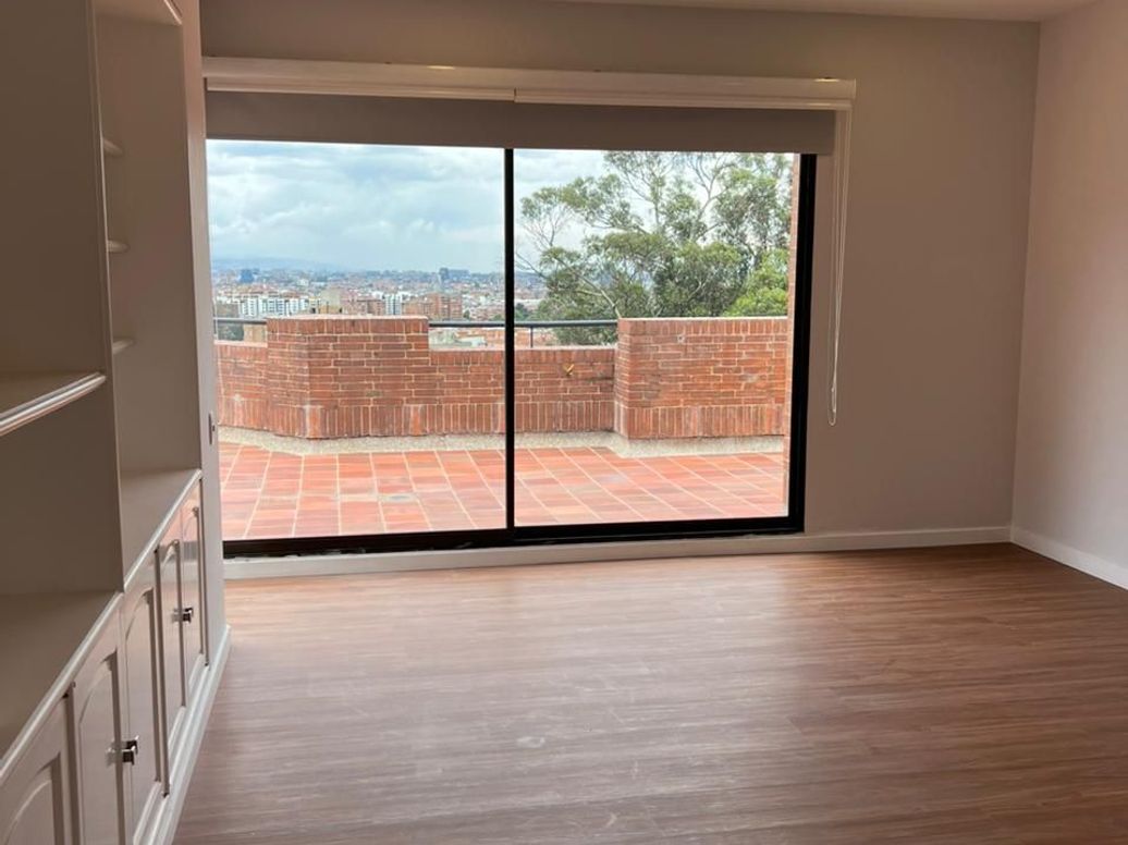 Apartamento de 5 alcobas en venta en Los Rosales, Bogotá, 470 m² · foto 15 de 15