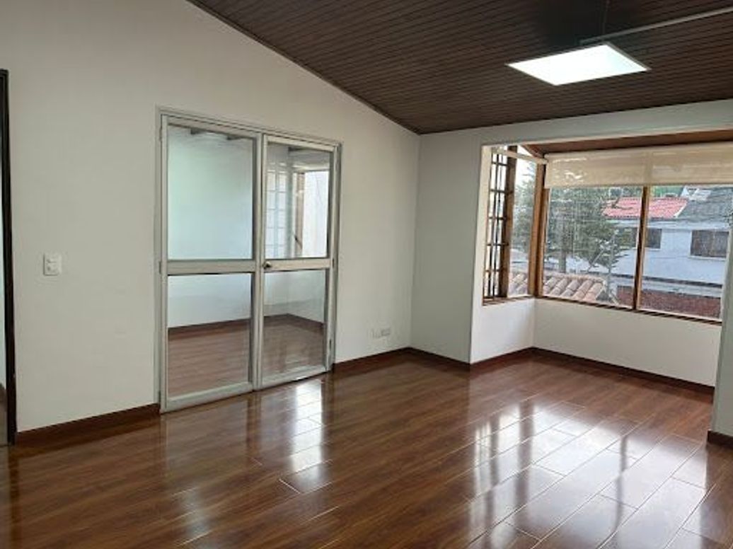 Casa de 4 alcobas en venta en Santa Ana, Bogotá, 329 m² · foto 20 de 20