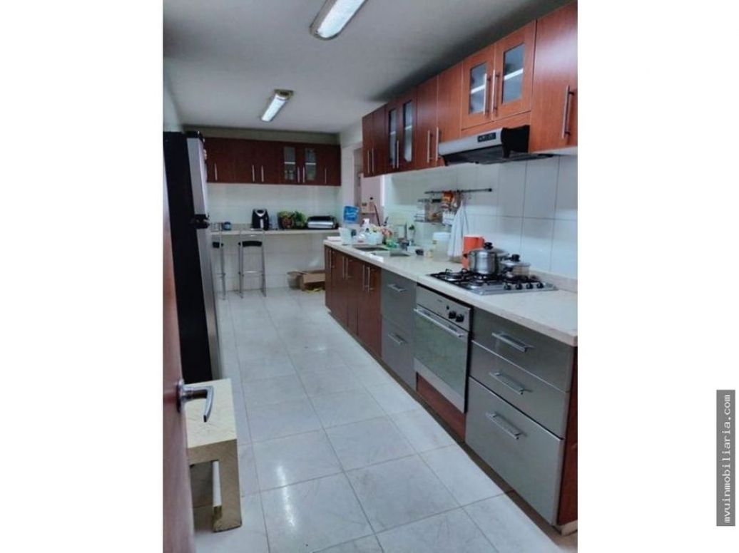 Apartaestudio en venta en El Refugio, Bogotá, 168 m² · foto 7 de 8